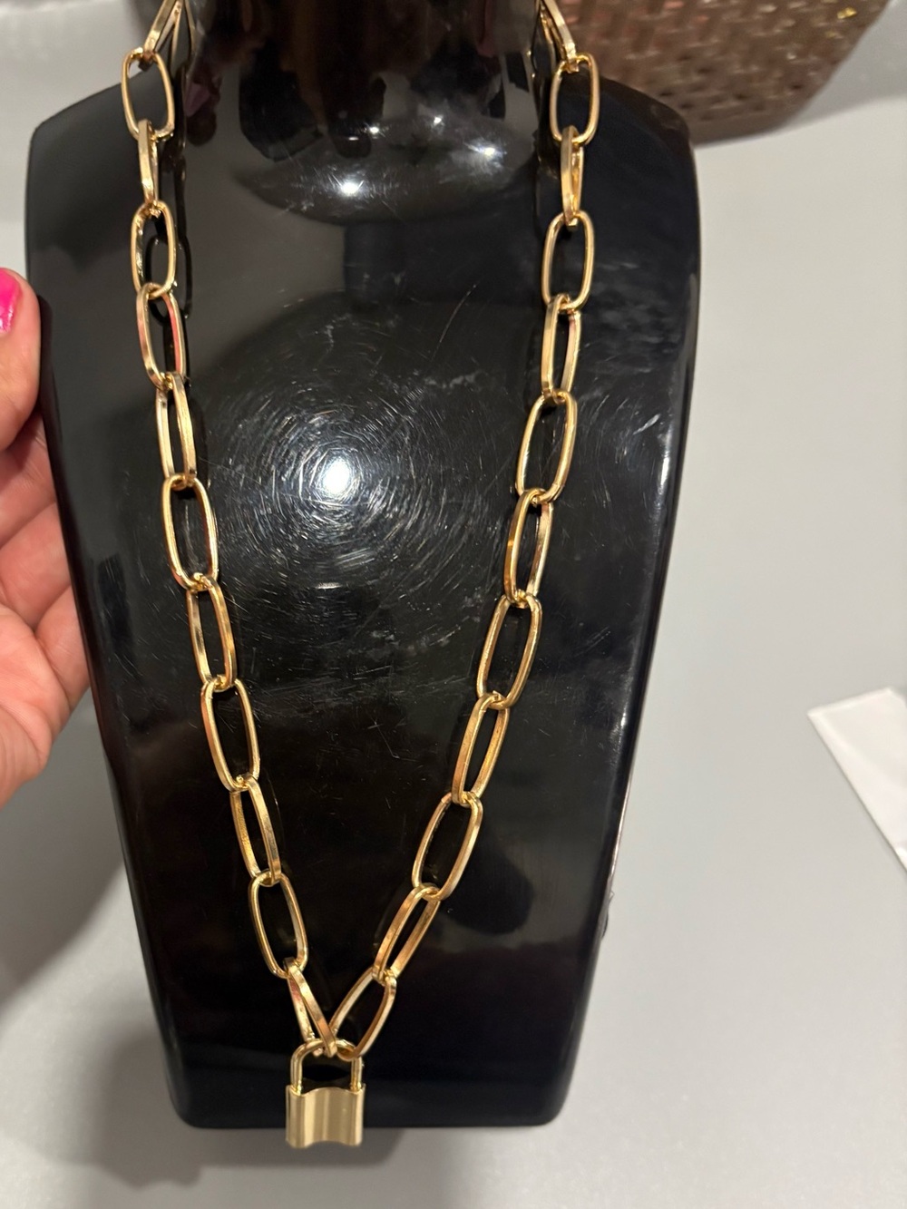 Gold Chain Link Padlock Necklace - Women's Jewelry